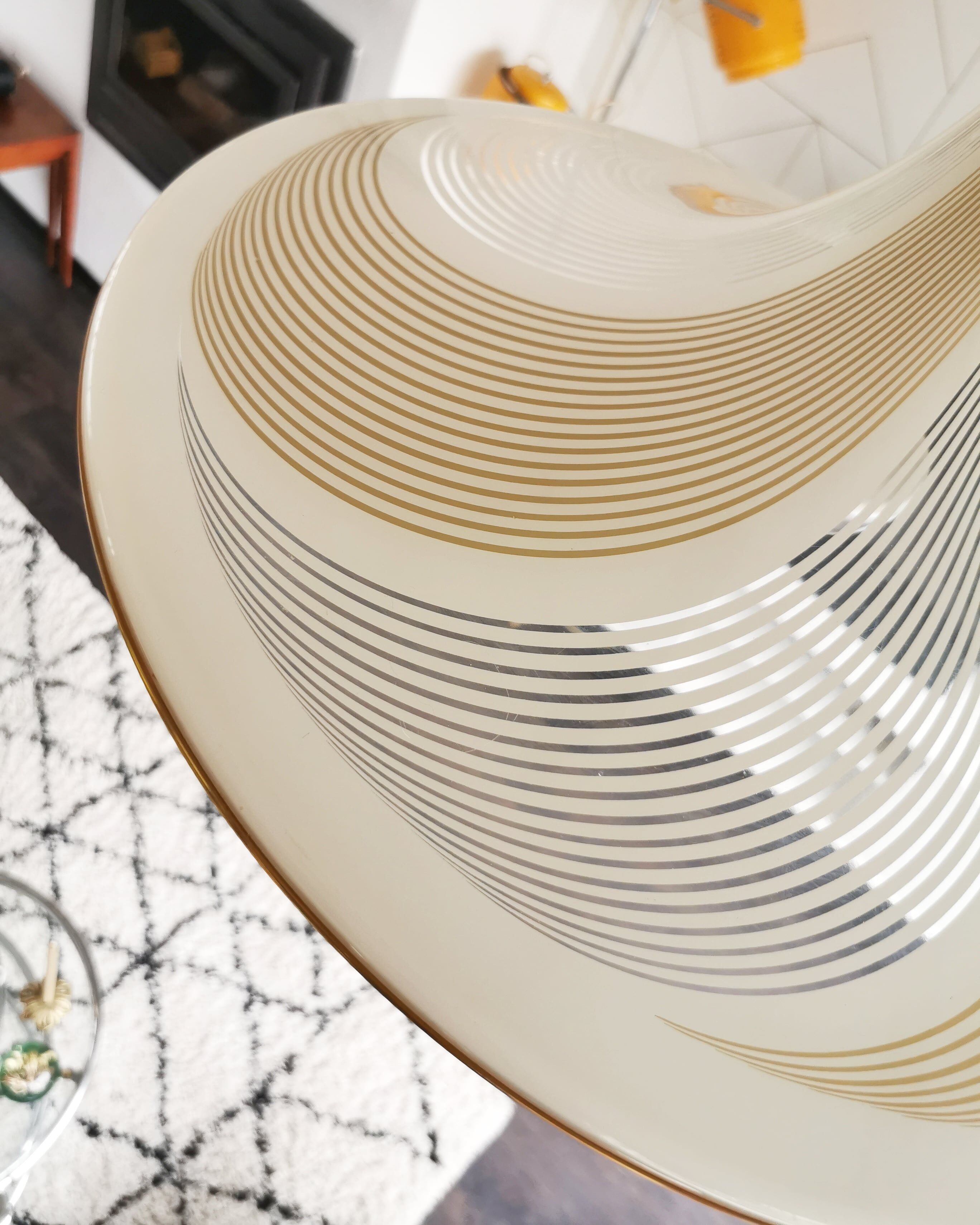 Hollywood Regency pendant light, '70s