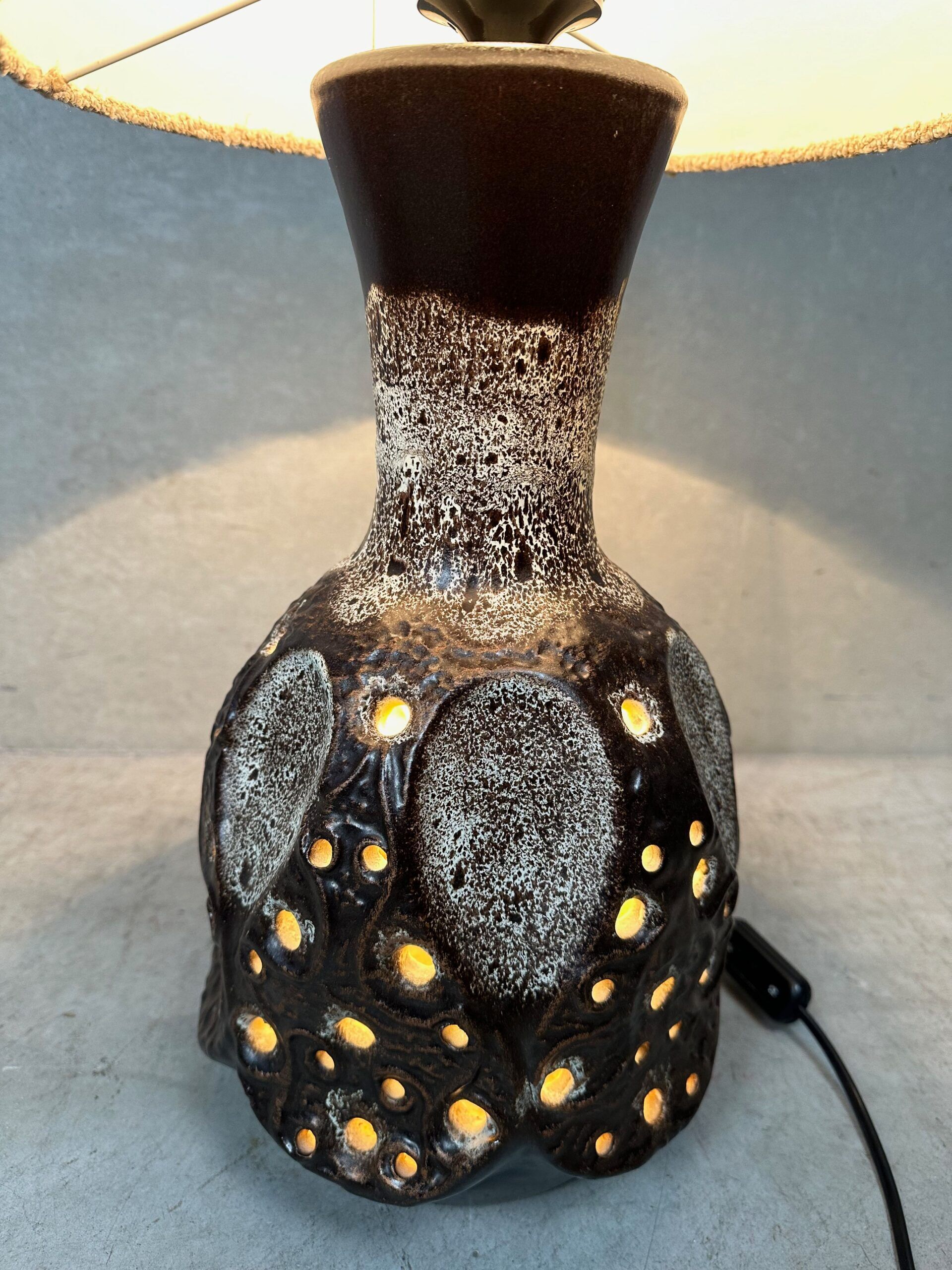 Vintage Fat Lava table lamp – ceramic