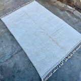 Simple white handmade rug 250cm x 150cm