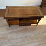 Table basse vintage en bois avec tiroir et tablettes