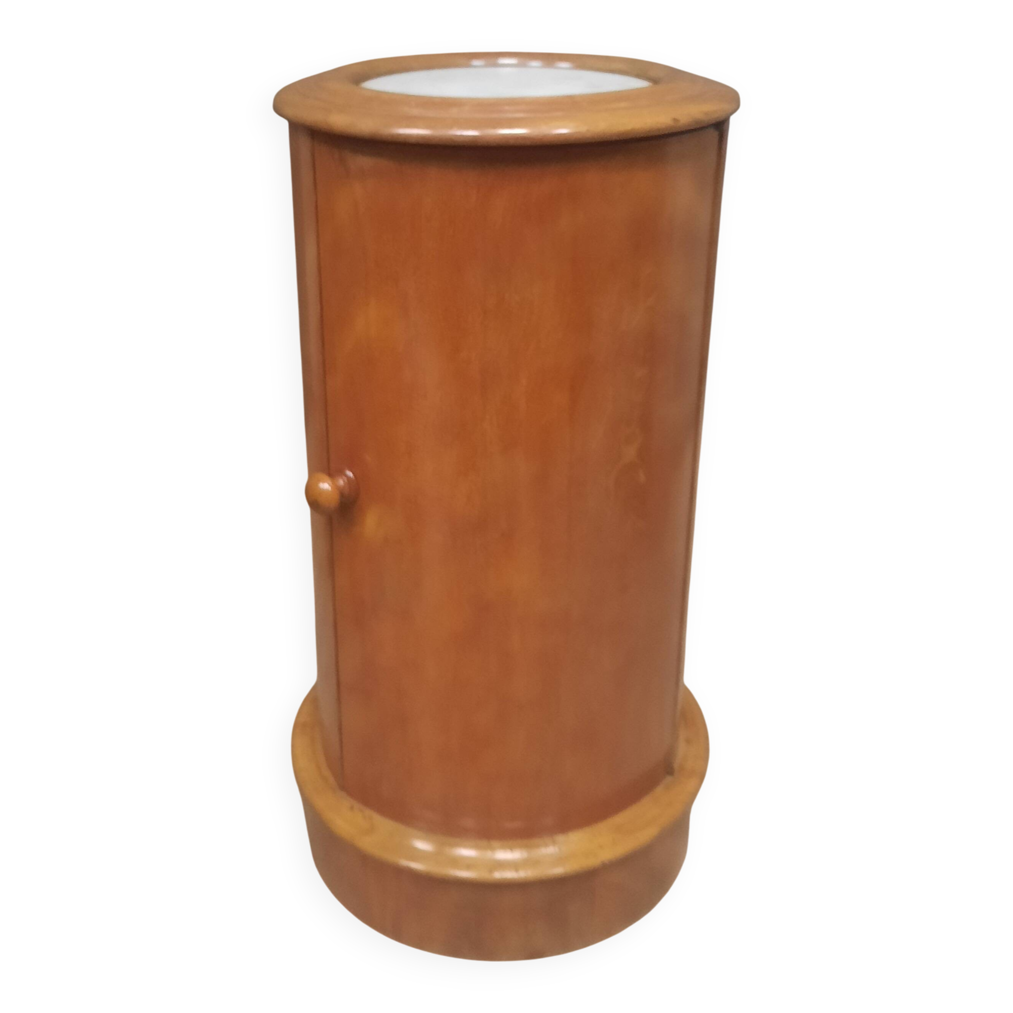 Nineteenth-century light wood sleeper