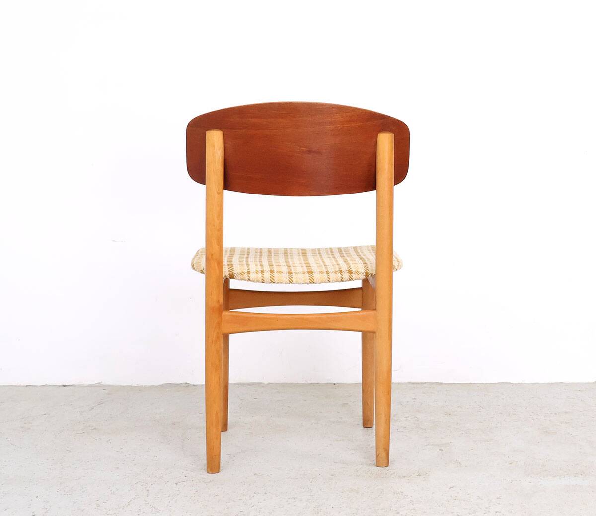 Børge Mogensen model 122 dining chairs by Søborg Møbelfabrik, 1952