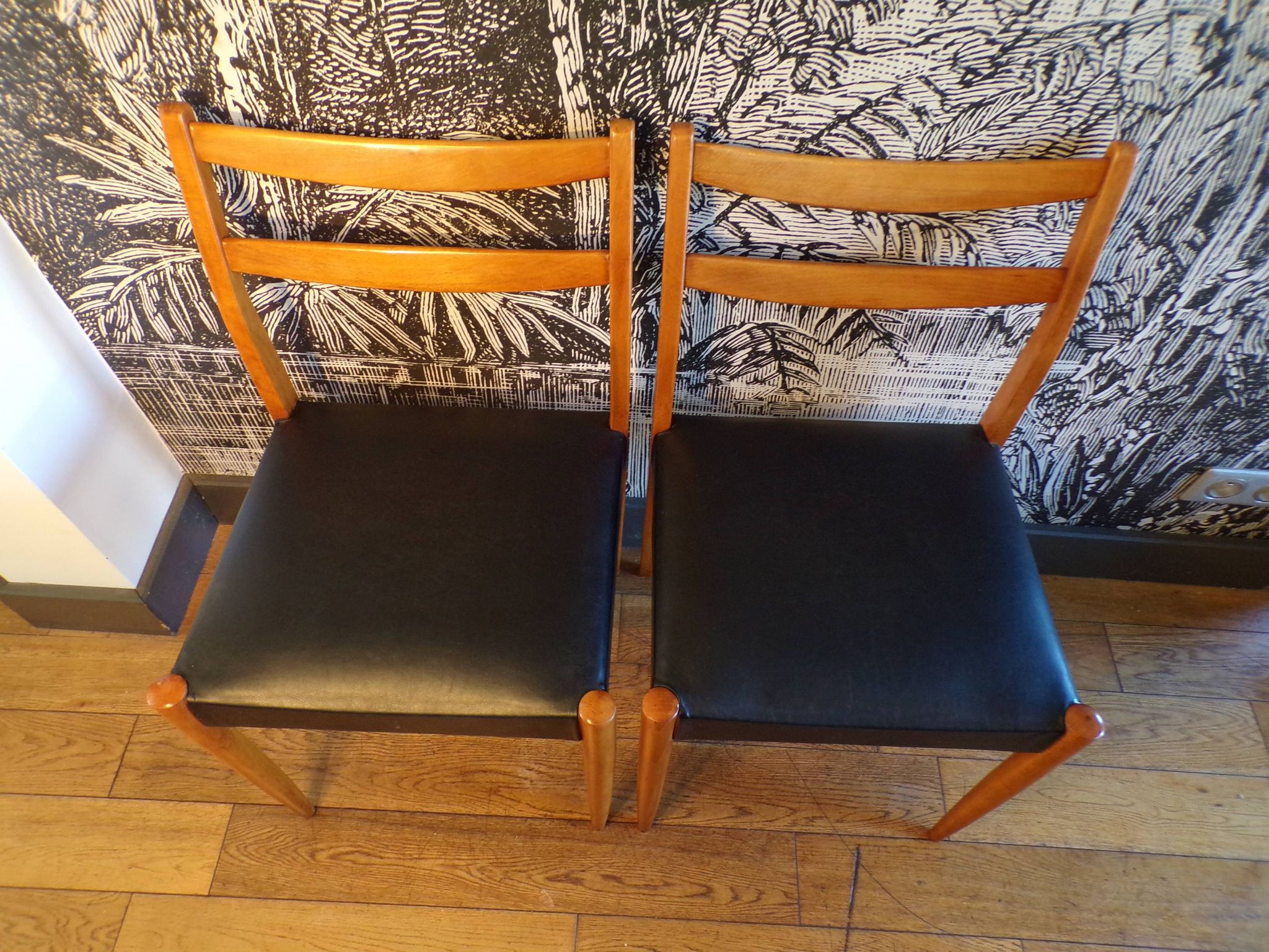 Pair of Scandinavian chairs