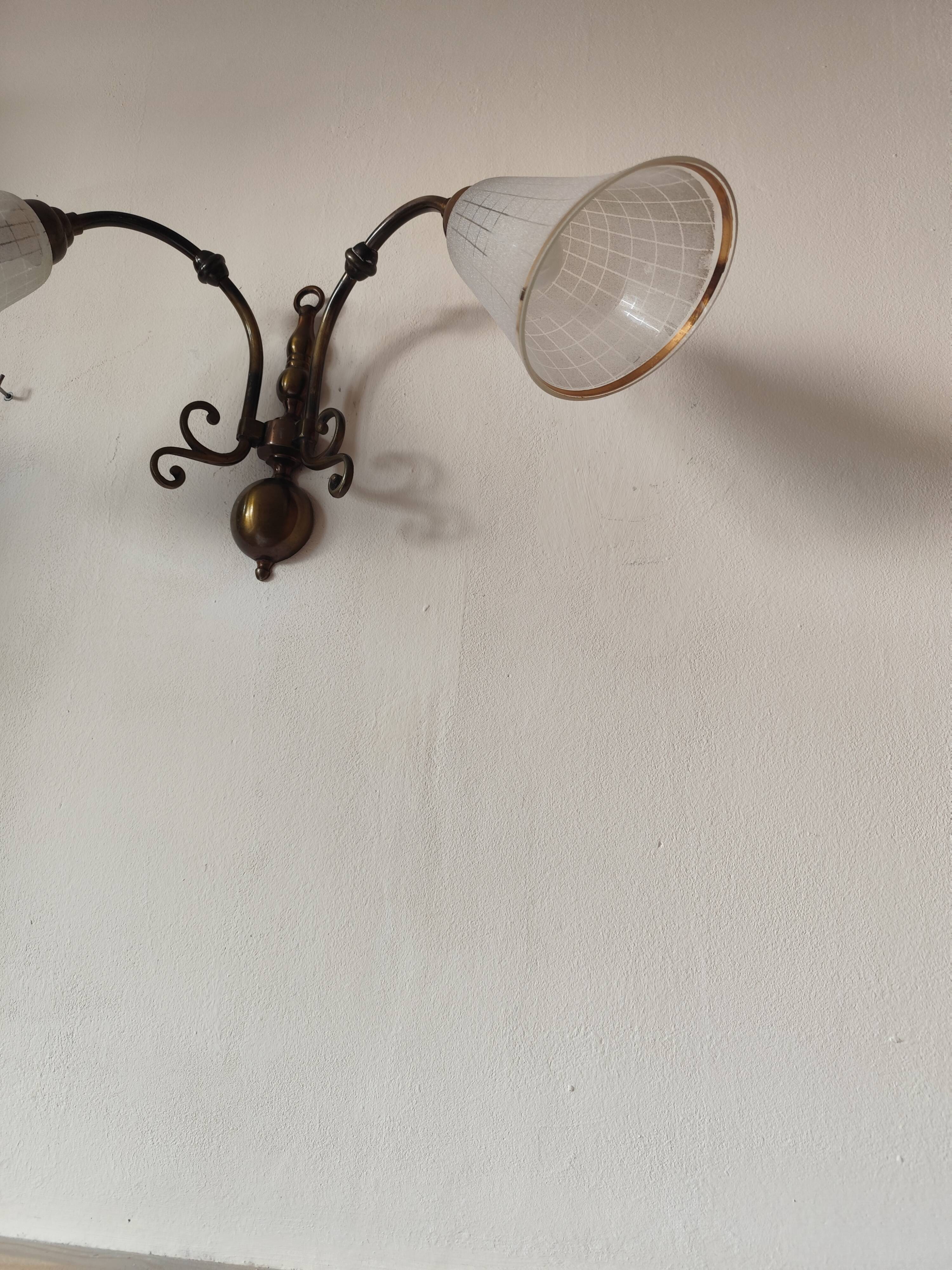 Bronze wall light with 2 lights and 2 granite glass tulips