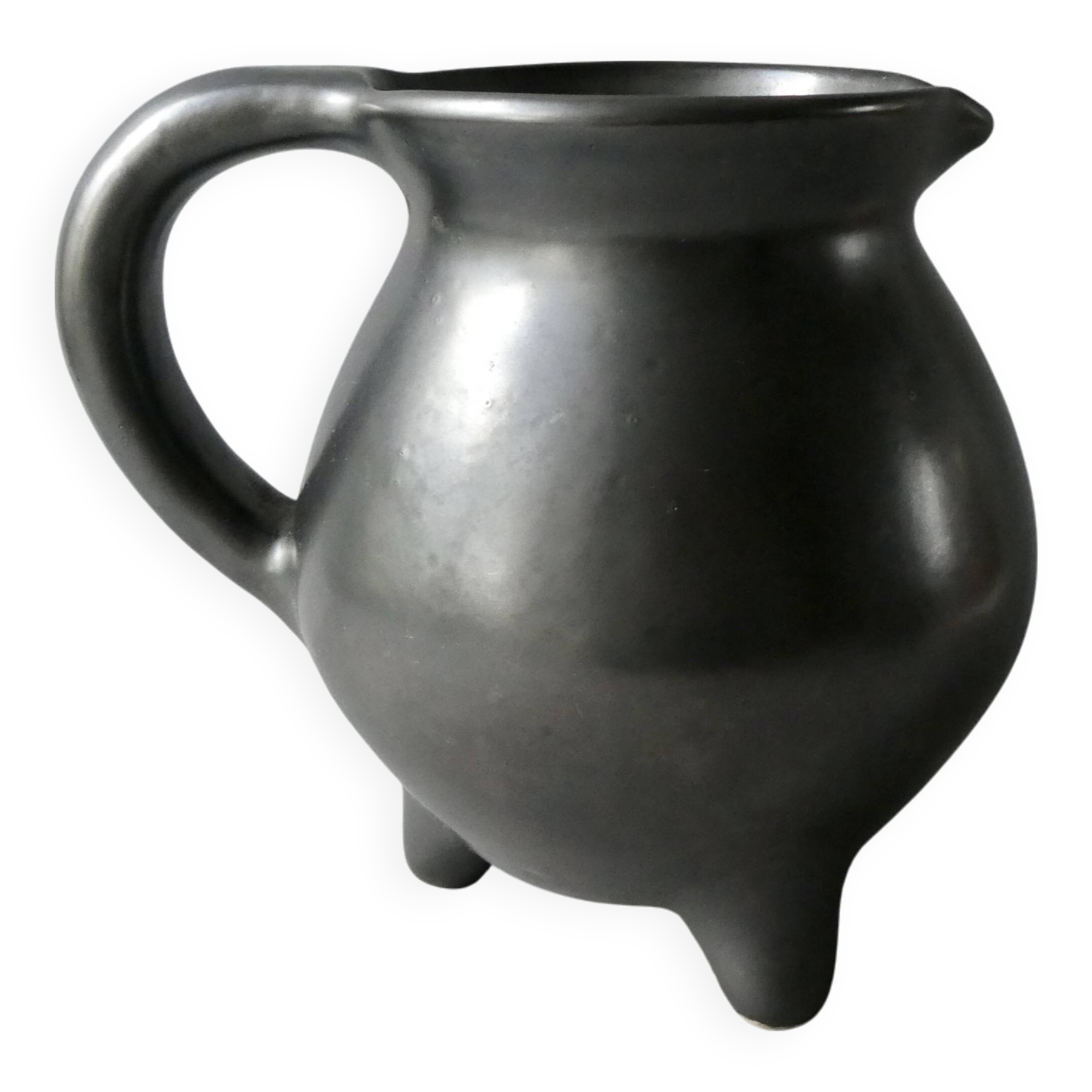 Tripod ceramic pitcher from Périgord pottery, 1960s