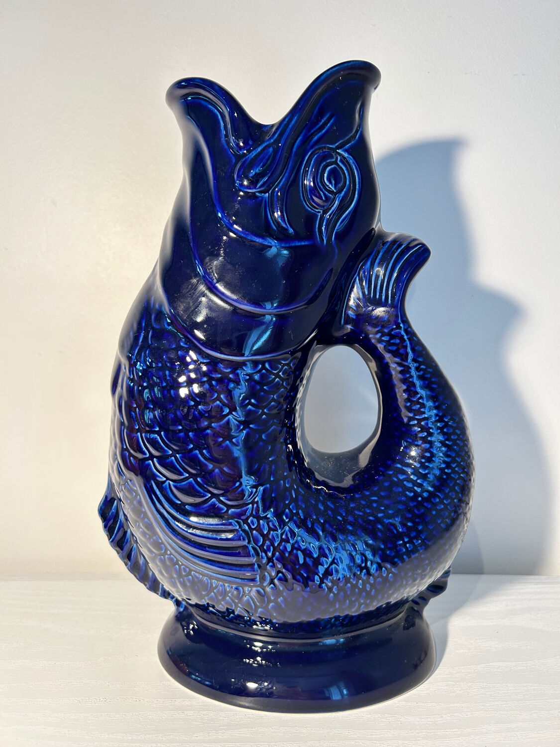 Vase carafe fish Guggle jug