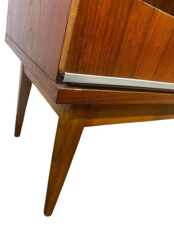 Armoire vintage en bois / armoire bar / étagère