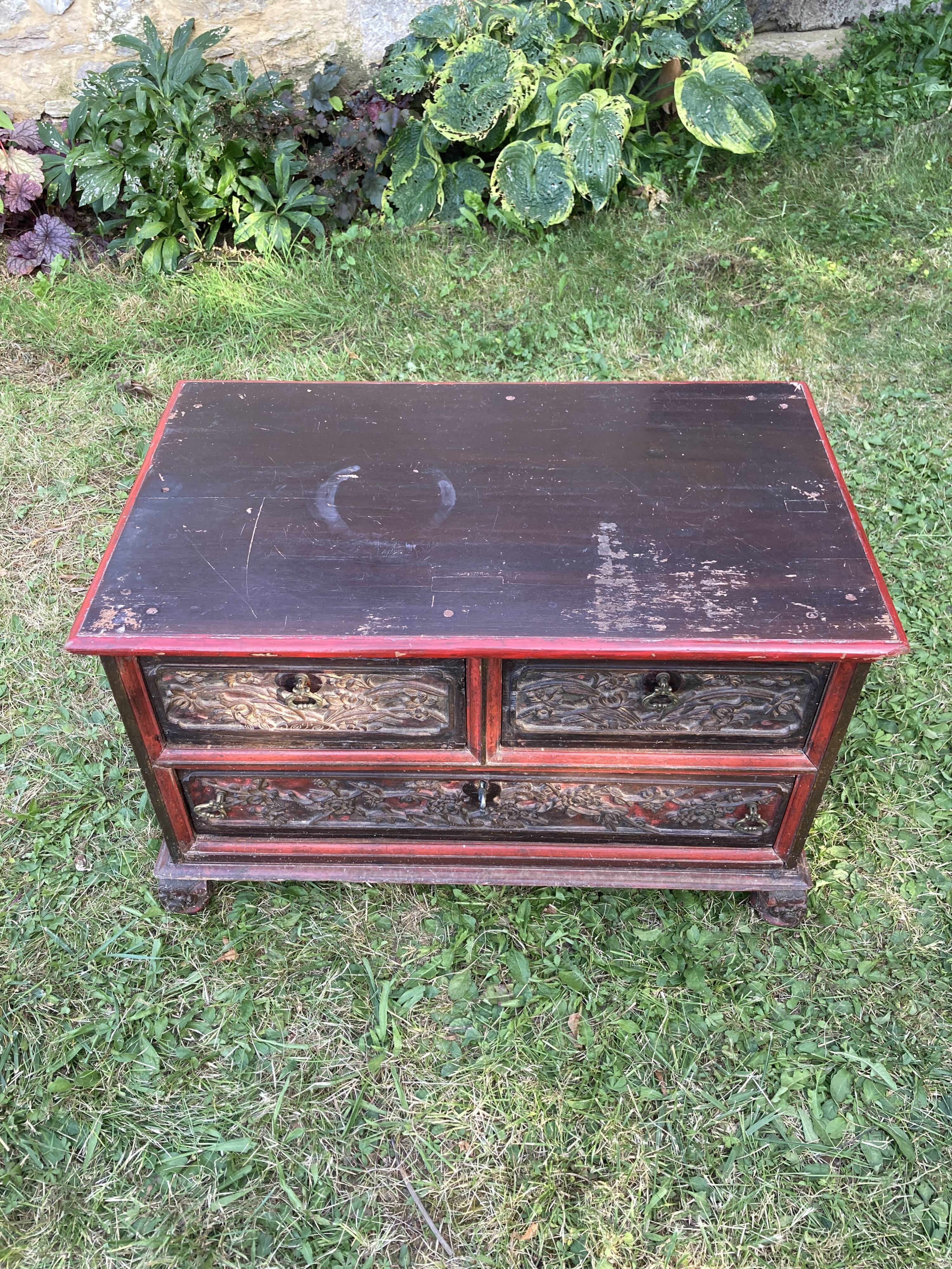 Low Indonesian furniture