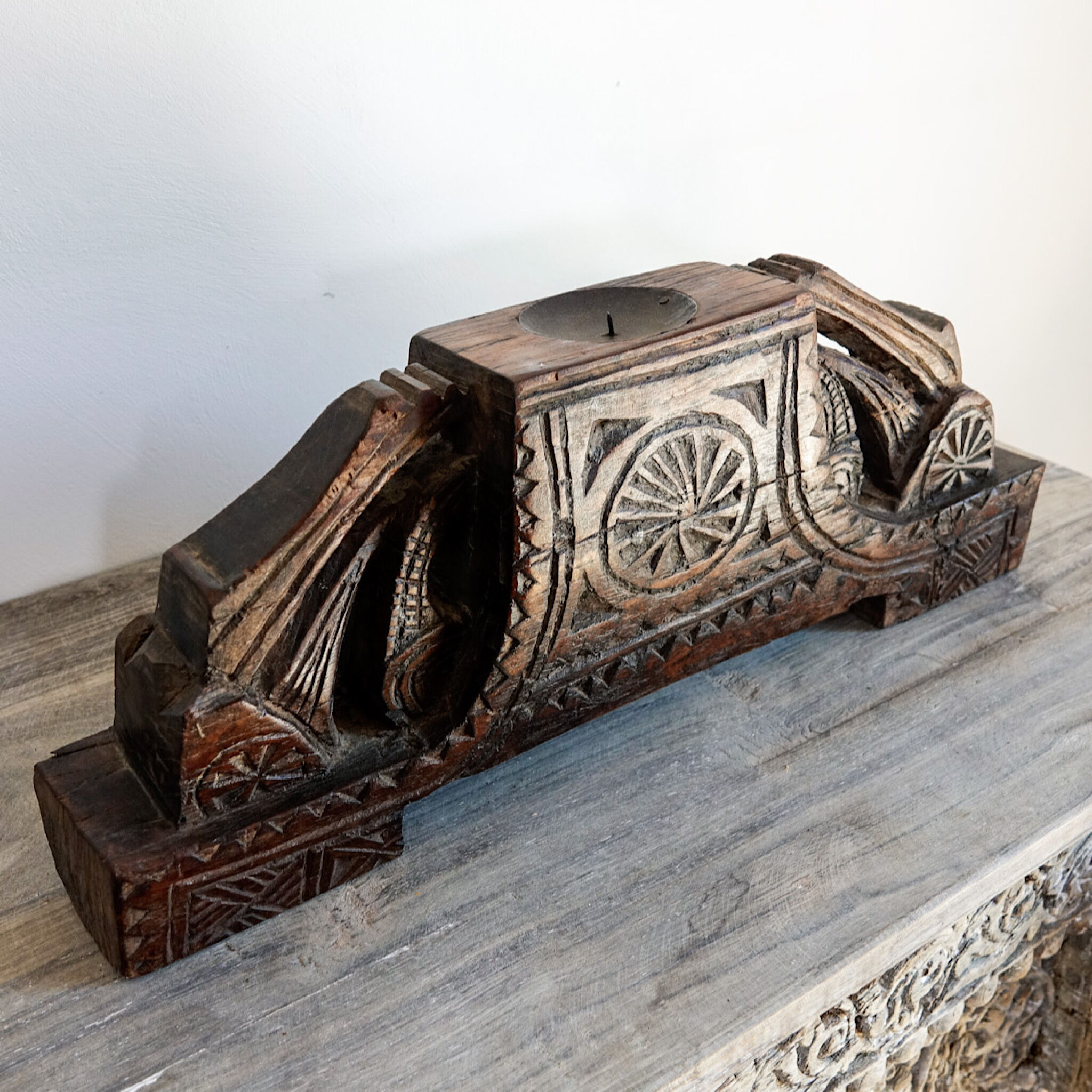 Wooden candle holder N°4