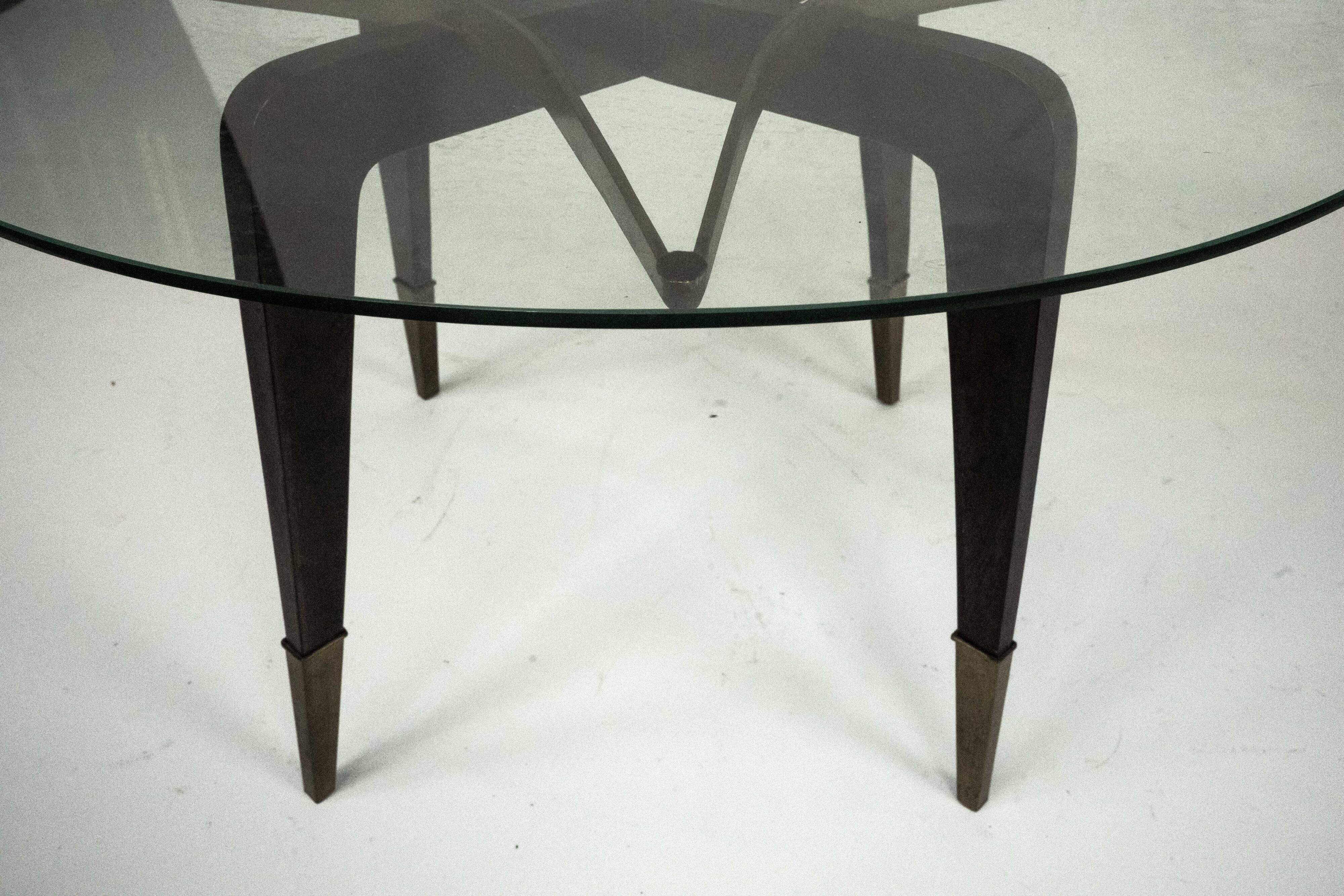 Rare mid-century round coffee table by Paolo Buffa, Italy, 1950s.