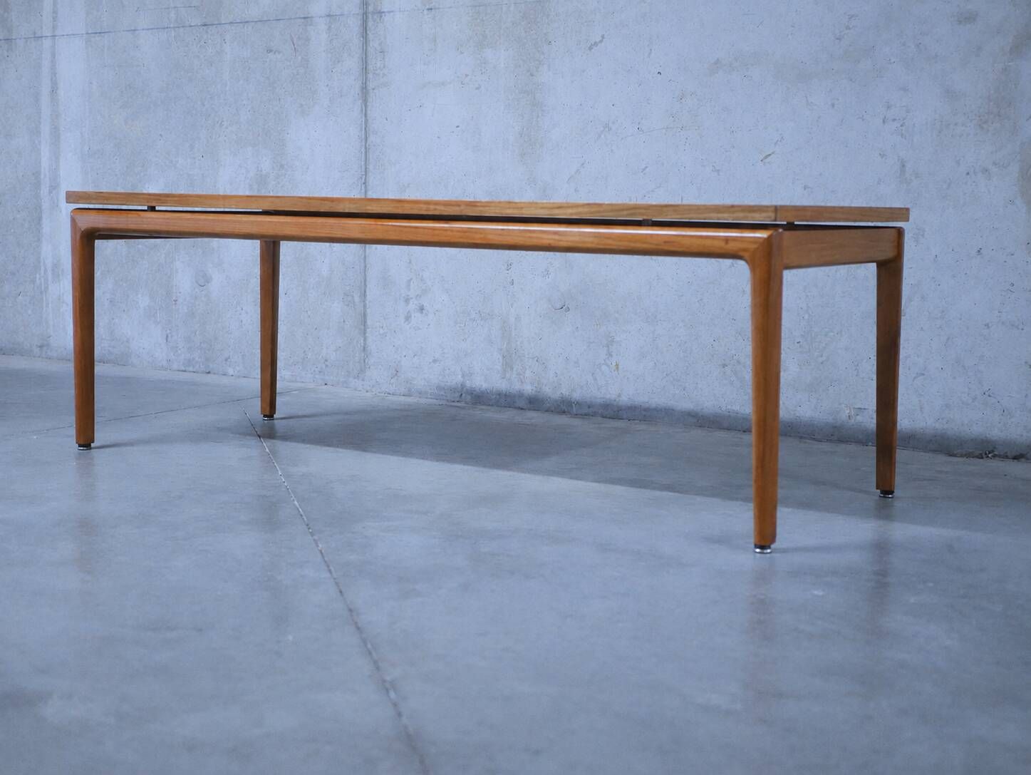 Large Danish coffee table by Ole Wanscher - Vintage 1960