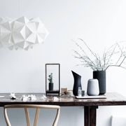 Japanese Style Hand-folded White Paper Pendant Lighting "Siphonia"