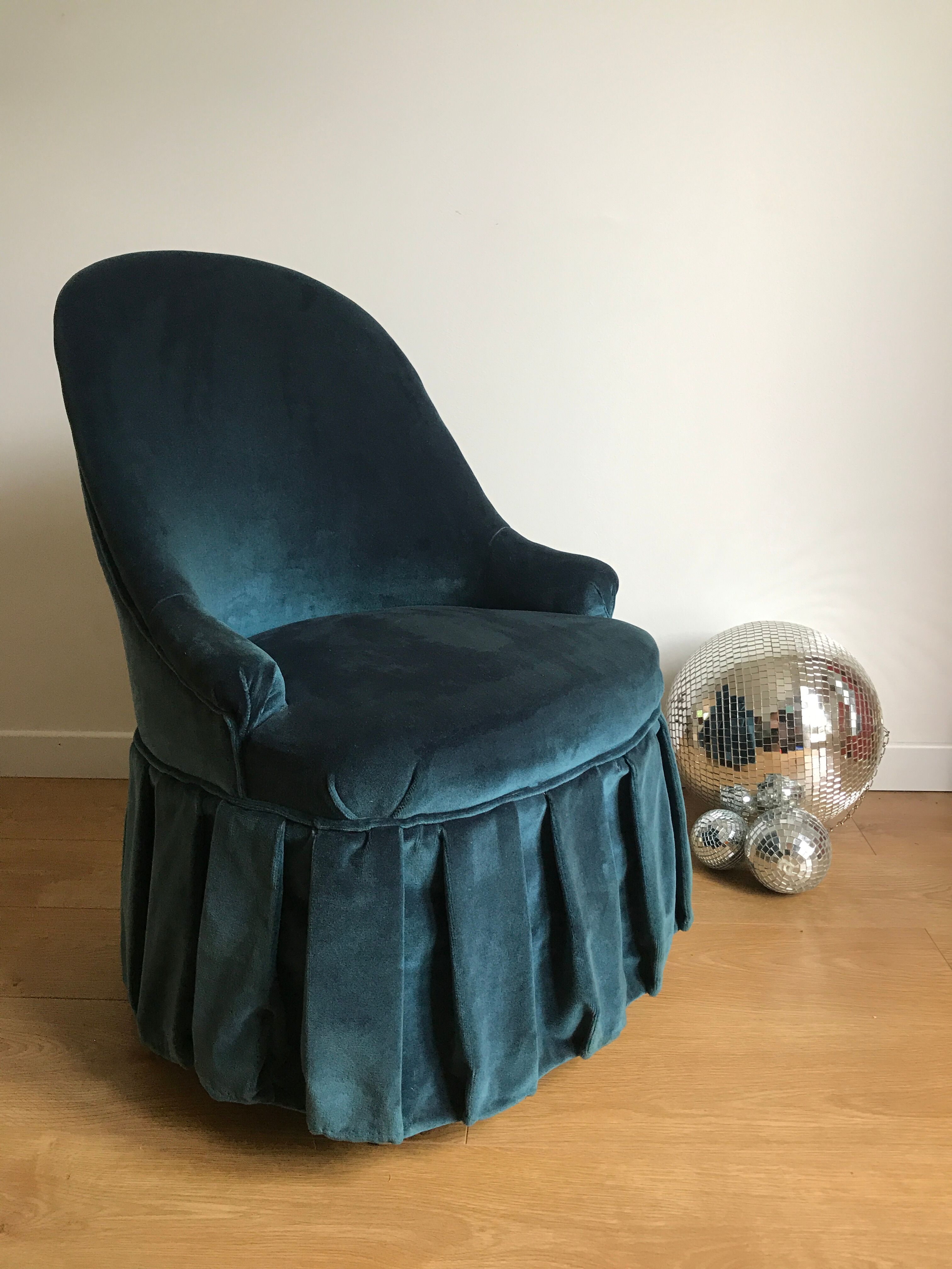 Blue velvet toad heater