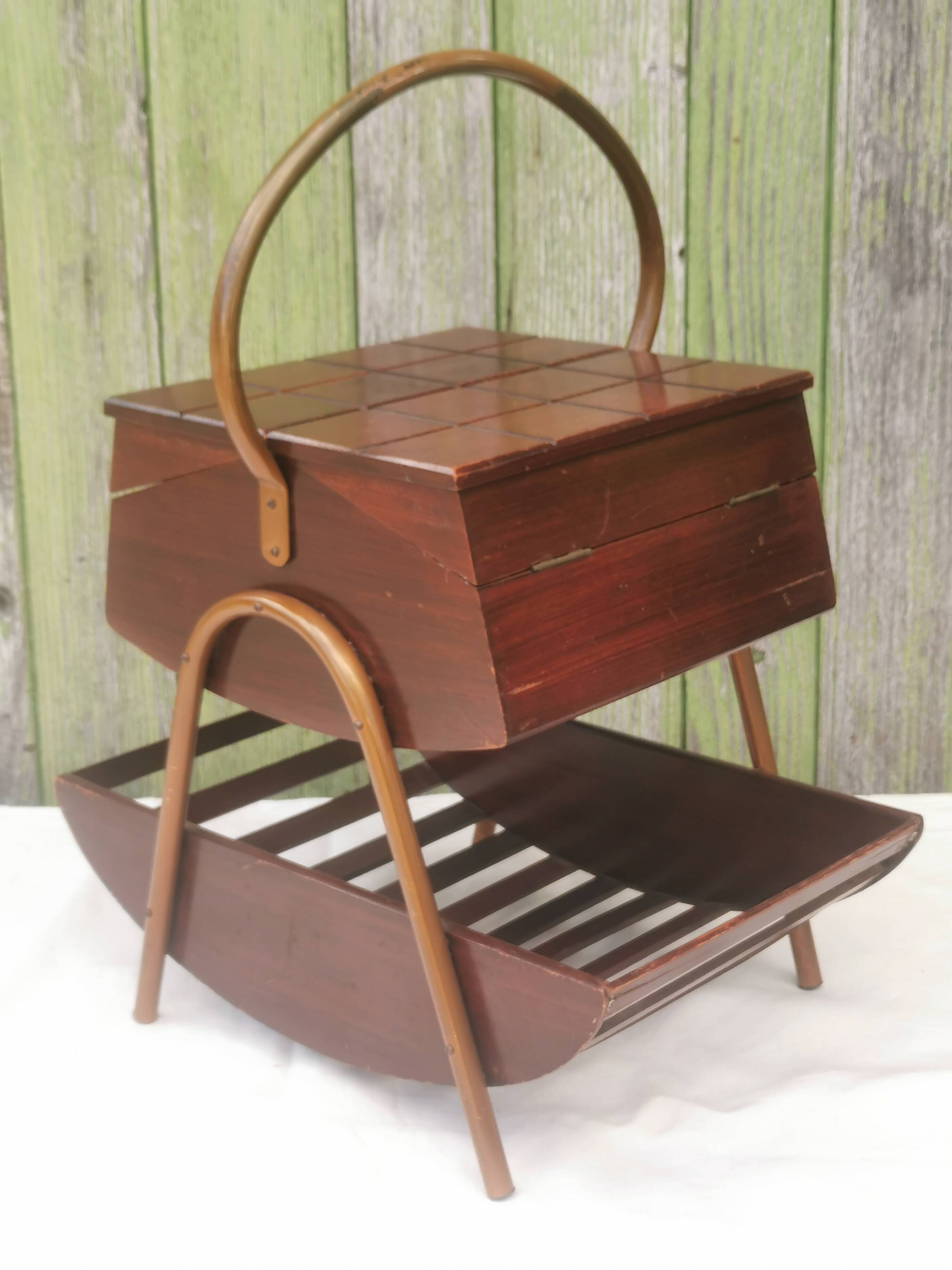 Travailleuse vintage 50