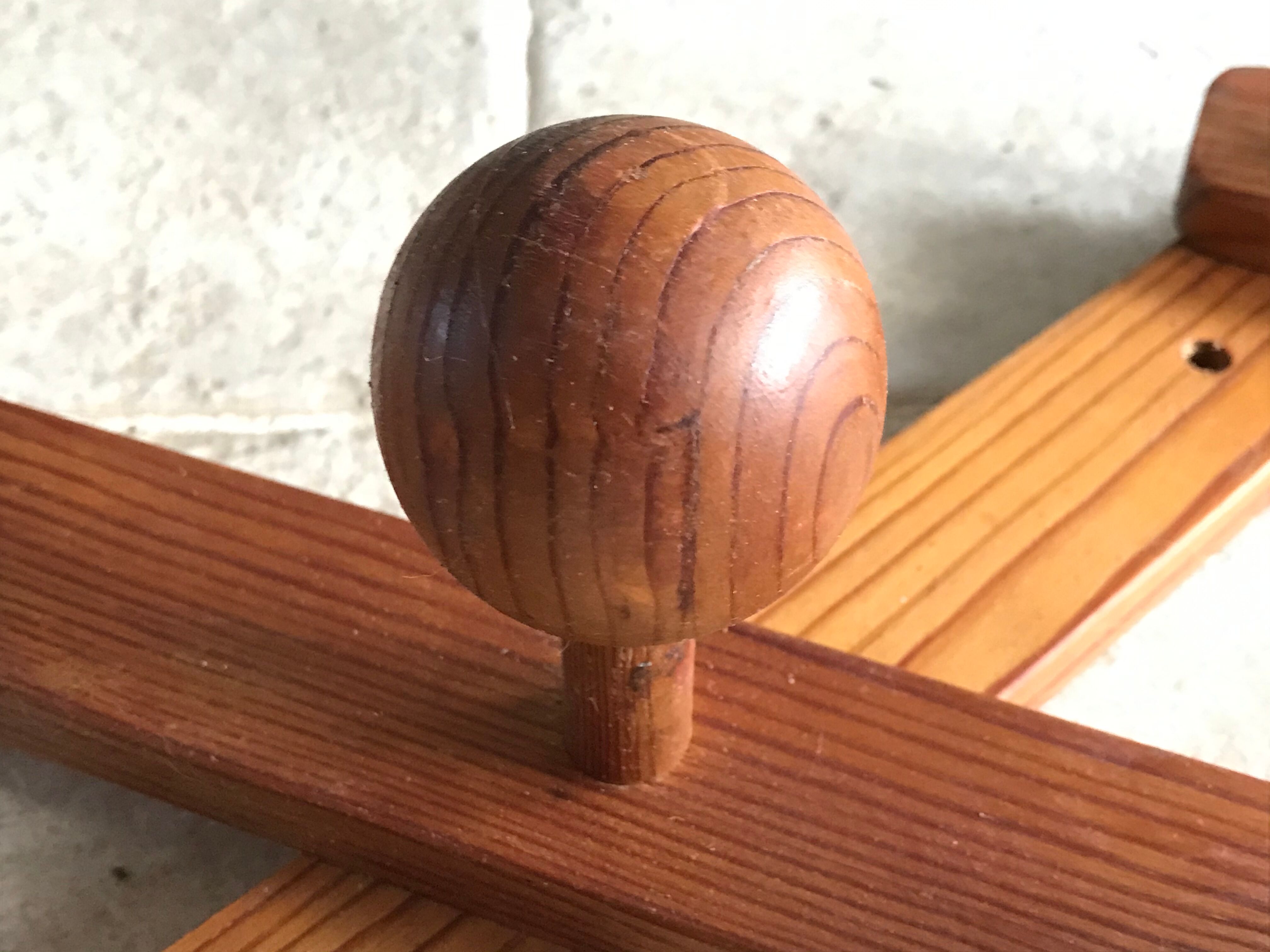 80's wooden extendable patère