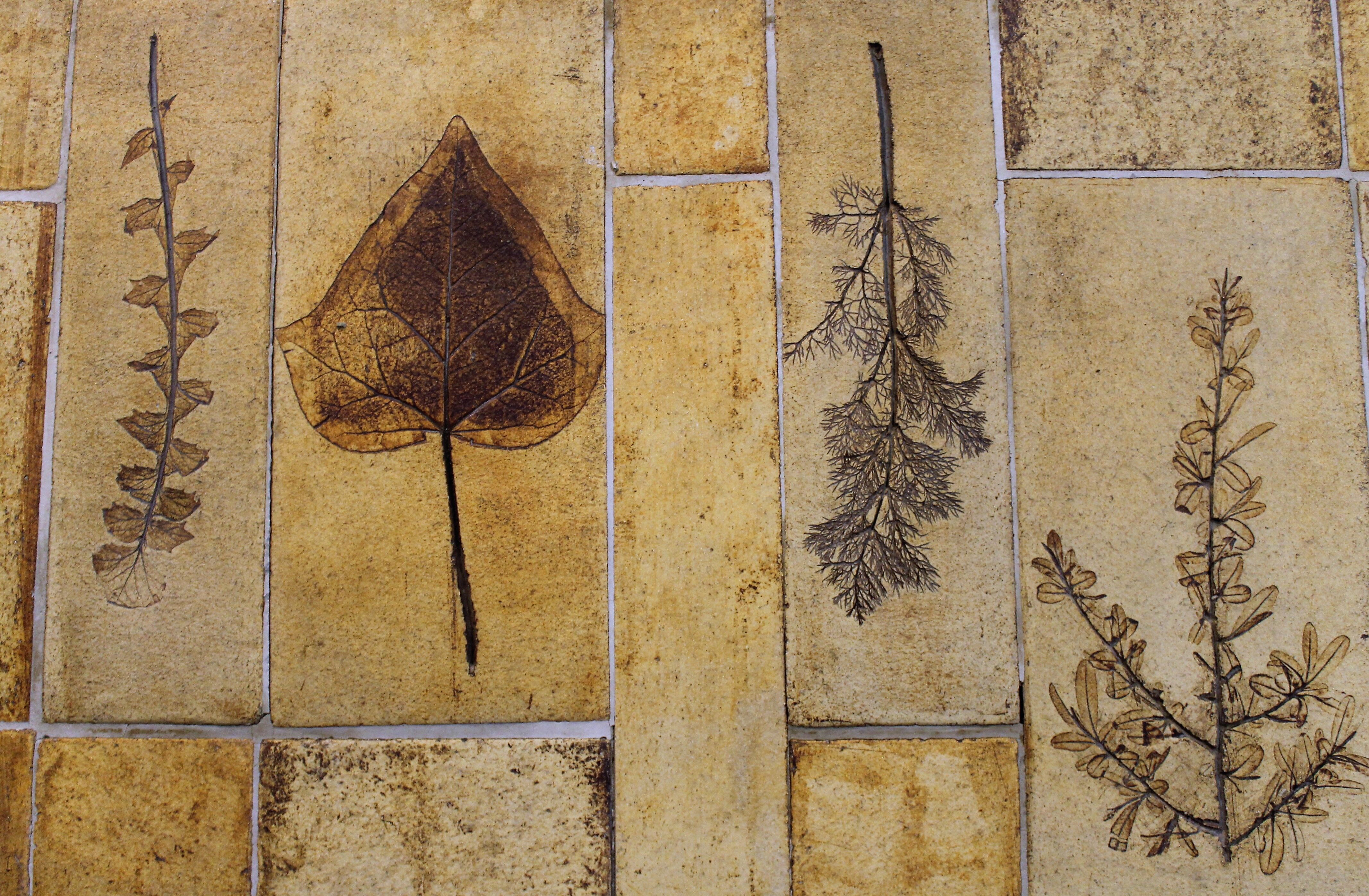 Ceramic coffee table Capron 1960