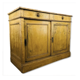 Old buffet