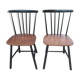 Paire de chaises anciennes en bois