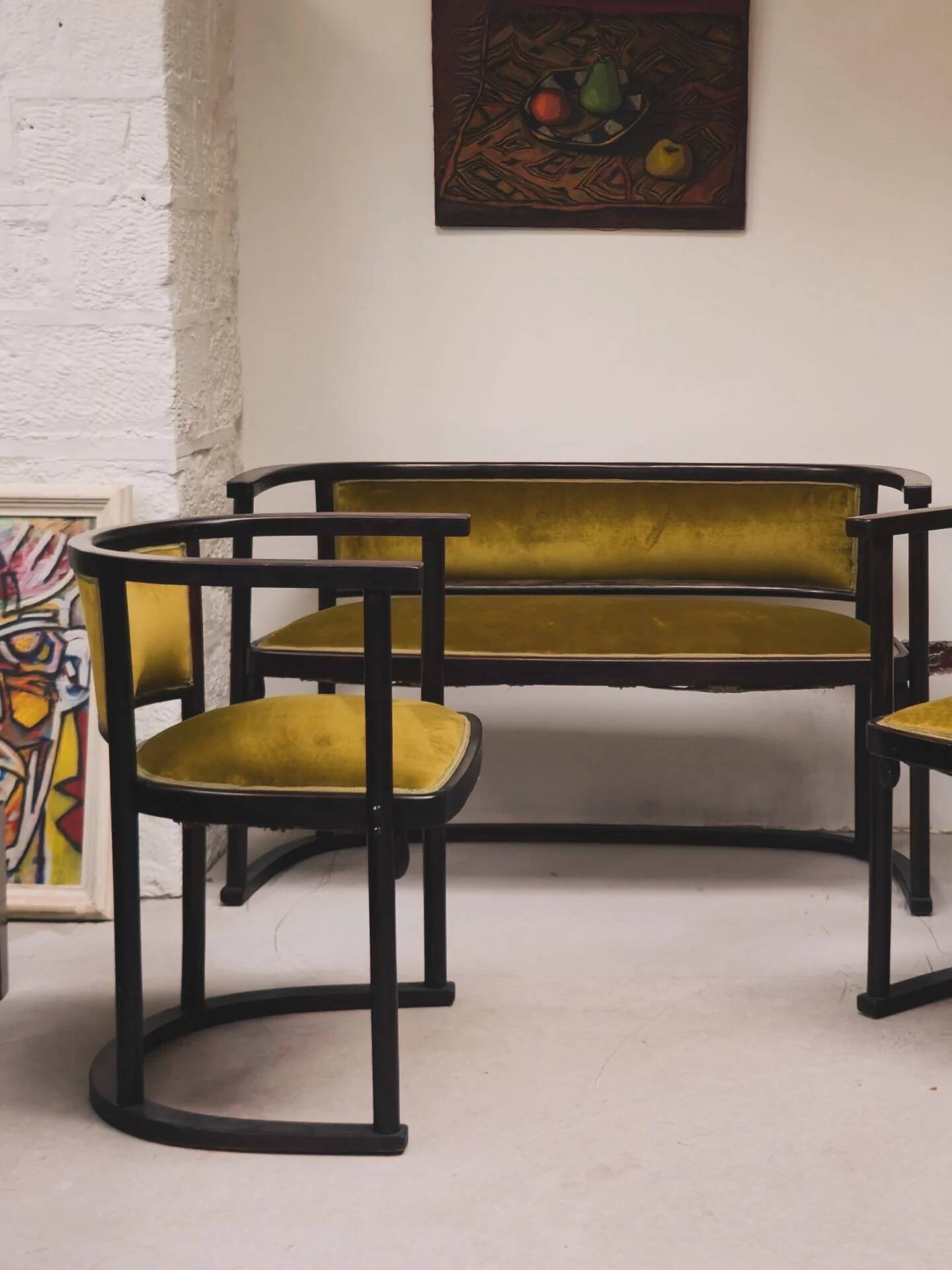 Hoffmann living room set