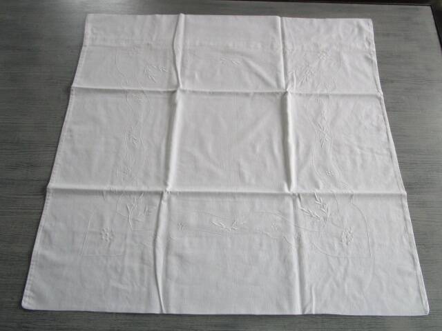Antique embroidered pillowcase: 77x77cm