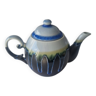 Black stoneware teapot