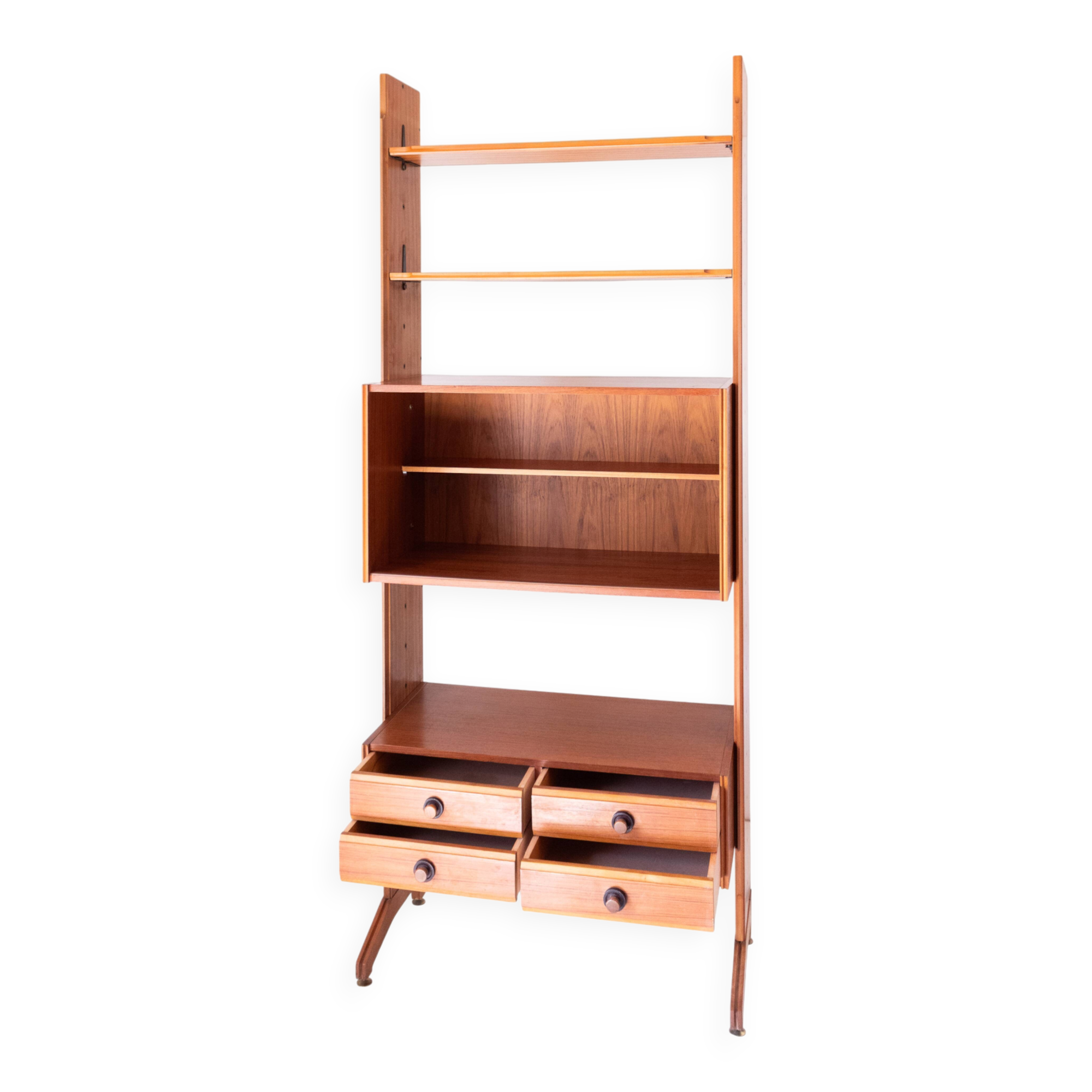 Vintage Italian Freestanding Teak Bookcase / Wall Unit in the Style of Dass