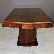 Table art déco en acajou et loupe d'orme vers 1930