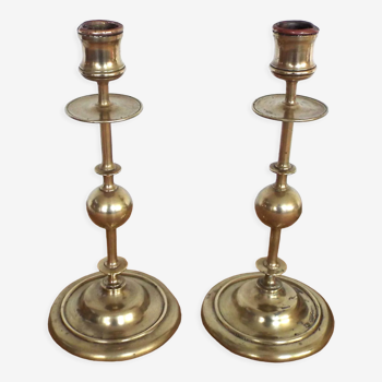 2 brass candle holders