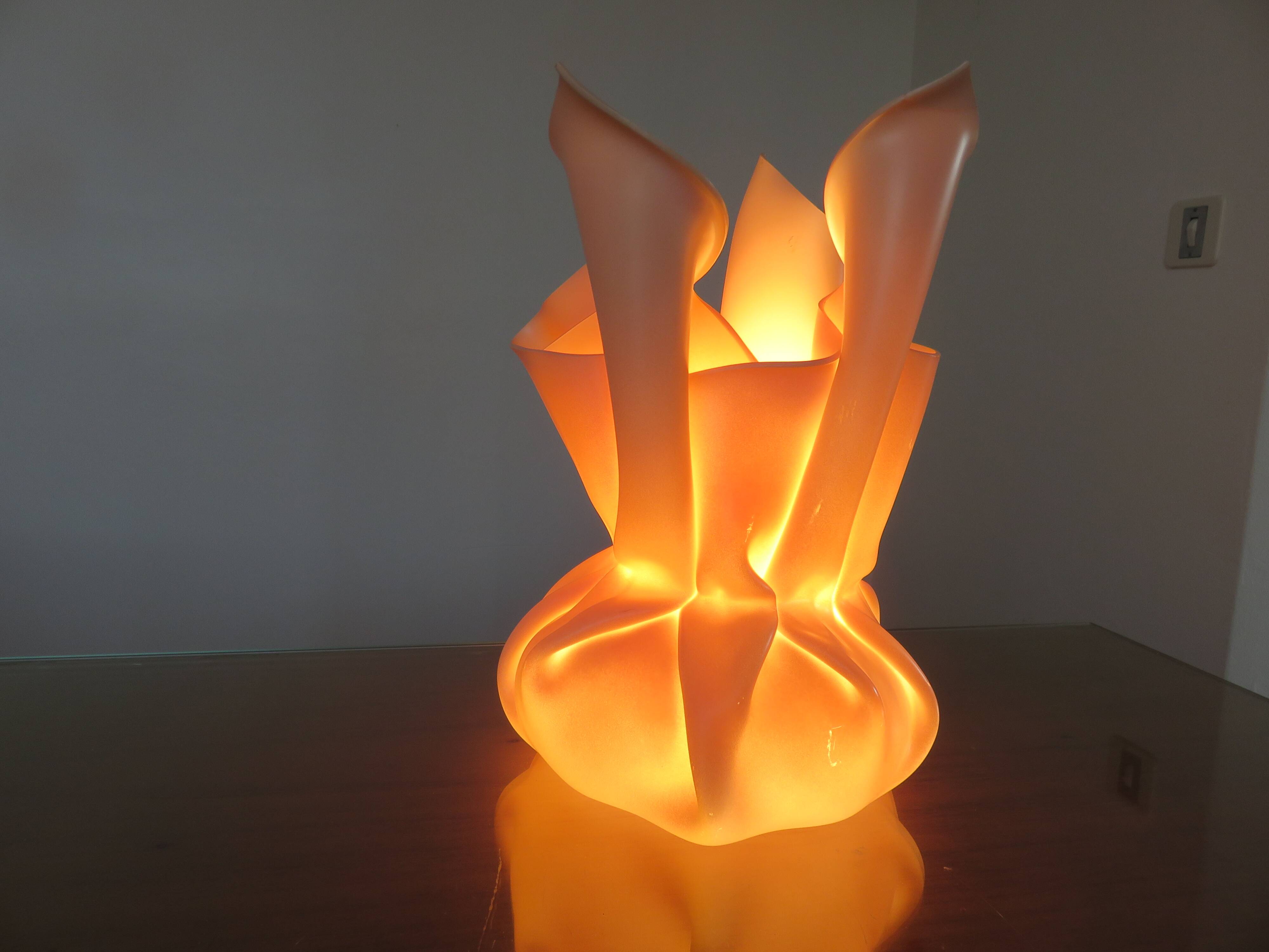 “Les Exclarares” chaplaincy lamp in polycarbonate from the 70s