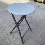 Folding industrial stool in gray steel and white wood