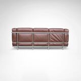 Early production LC2 leather 3-seater sofa by Le Corbusier Cassina 1970s