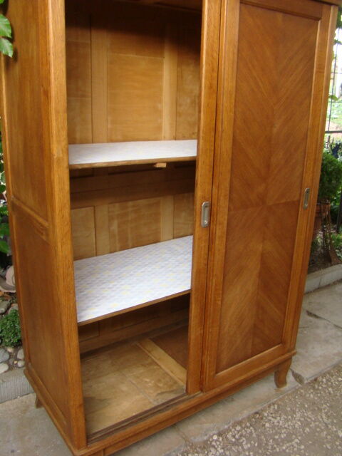 Sliding cabinet veneered vintage oak 50/60