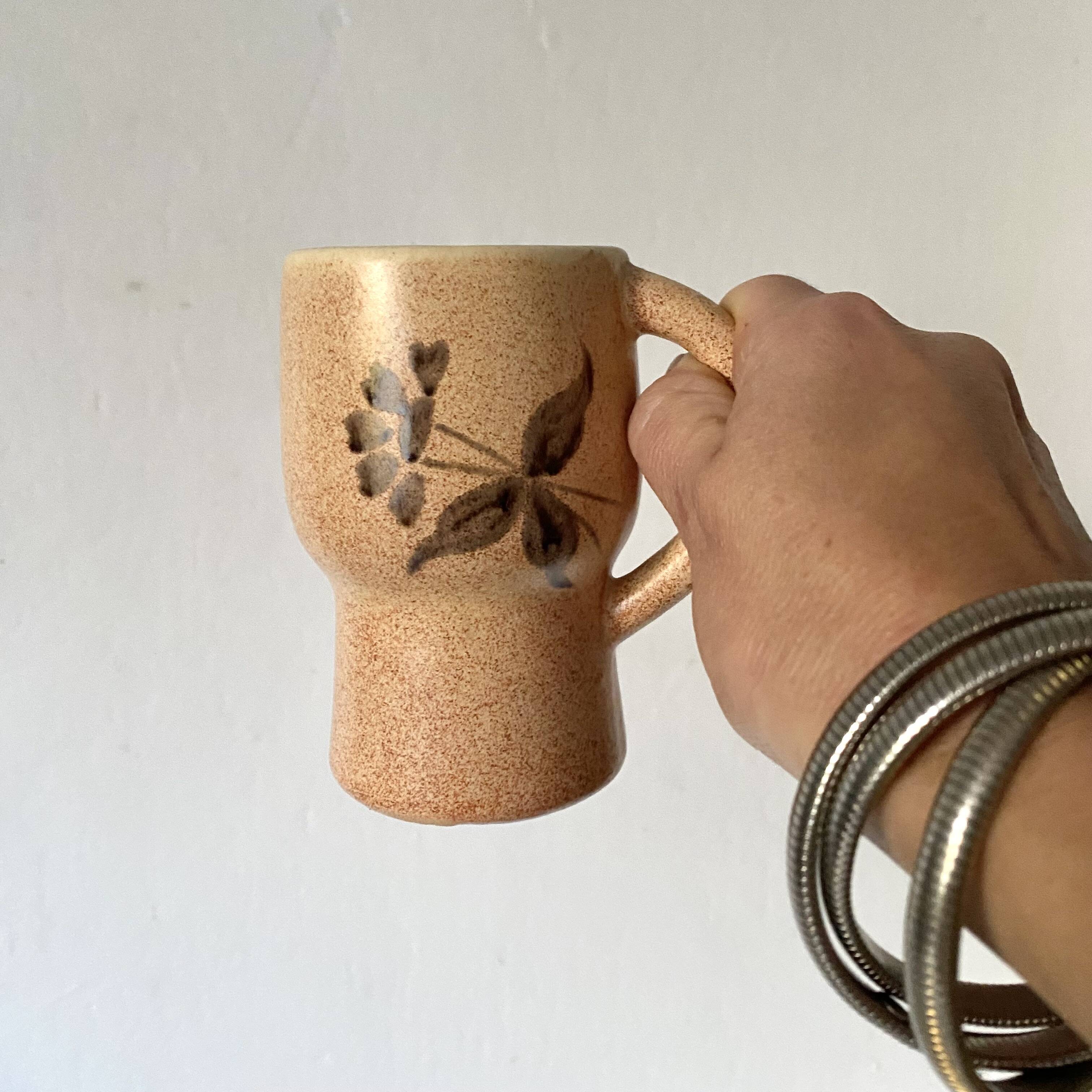 70s flowery stoneware mugs