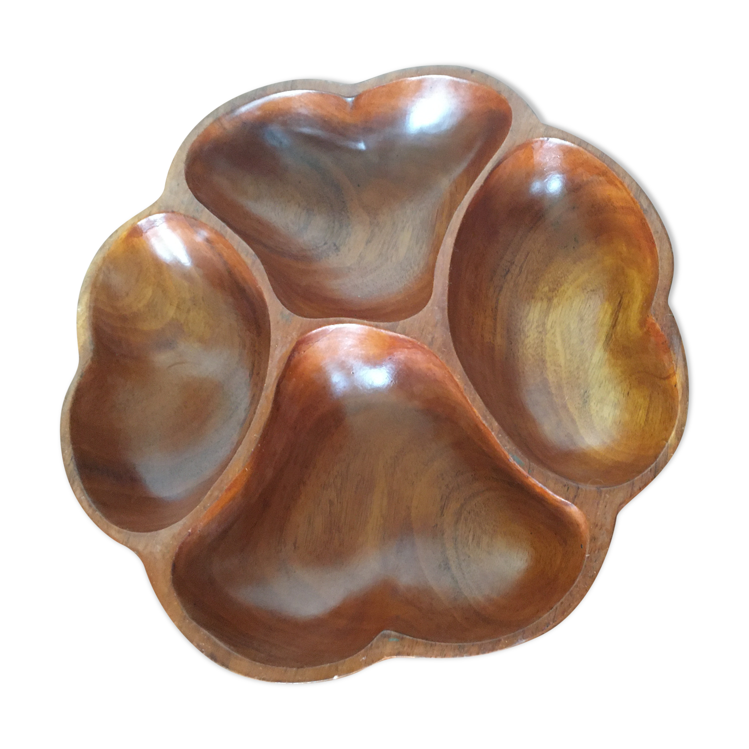 Flower shaped wooden dish