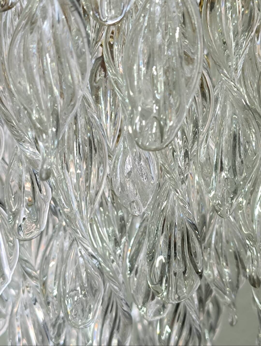 Lustre cascade 150 cristaux de Murano 1970s