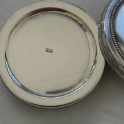 Small round silver metal box SNPA.