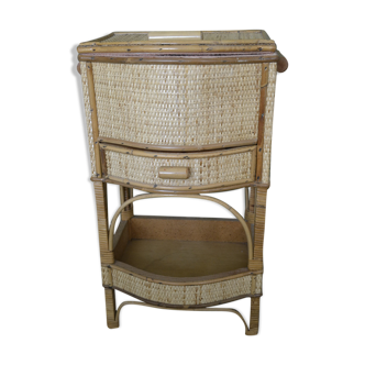 Table de chevet en rotin et canage