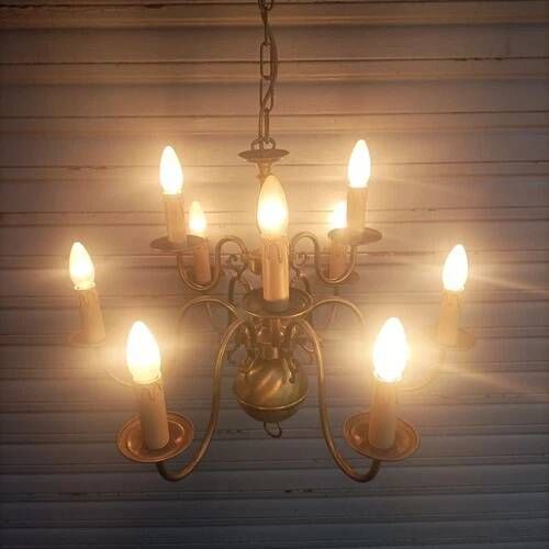 Important 9-light chandelier in Dutch style with 2 levels in brass - in working condition.