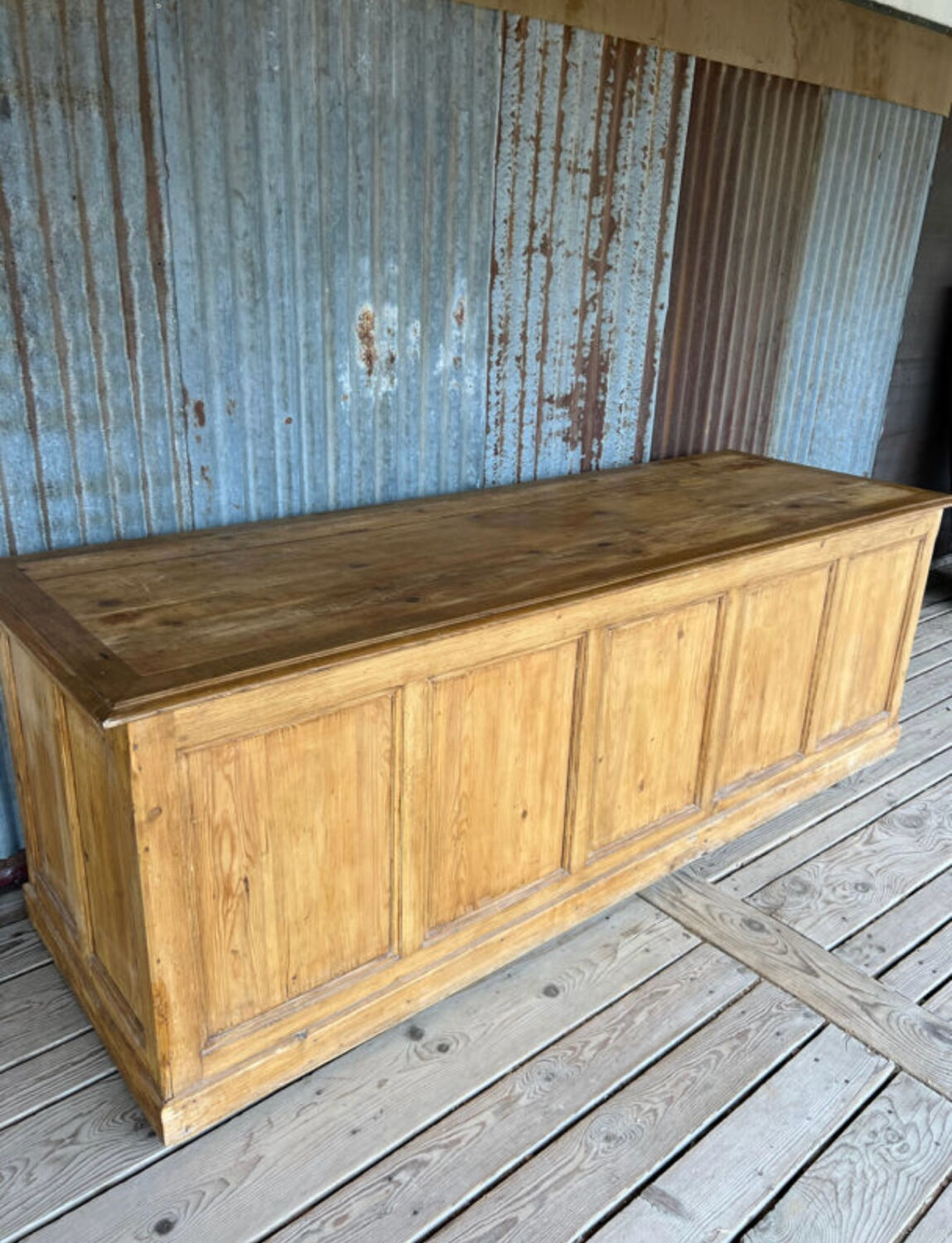 Former draper's counter