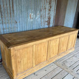 Former draper's counter