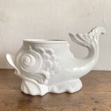 Zoomorphic fish pot cover in slip