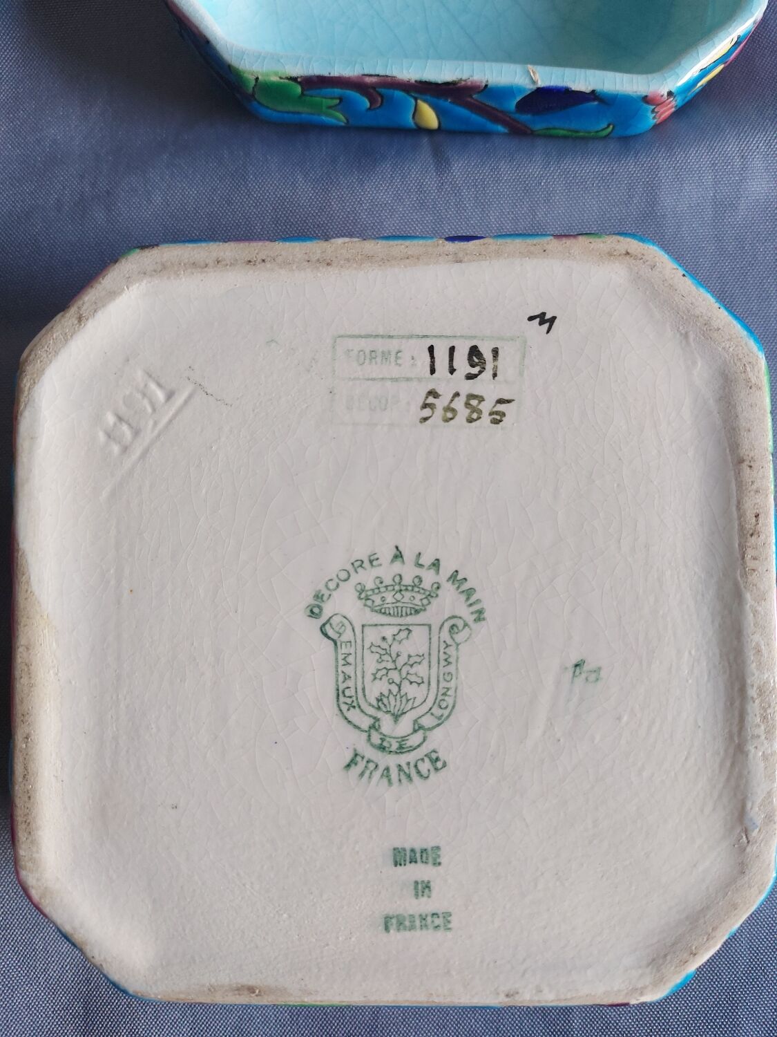 Longwy sugar box
