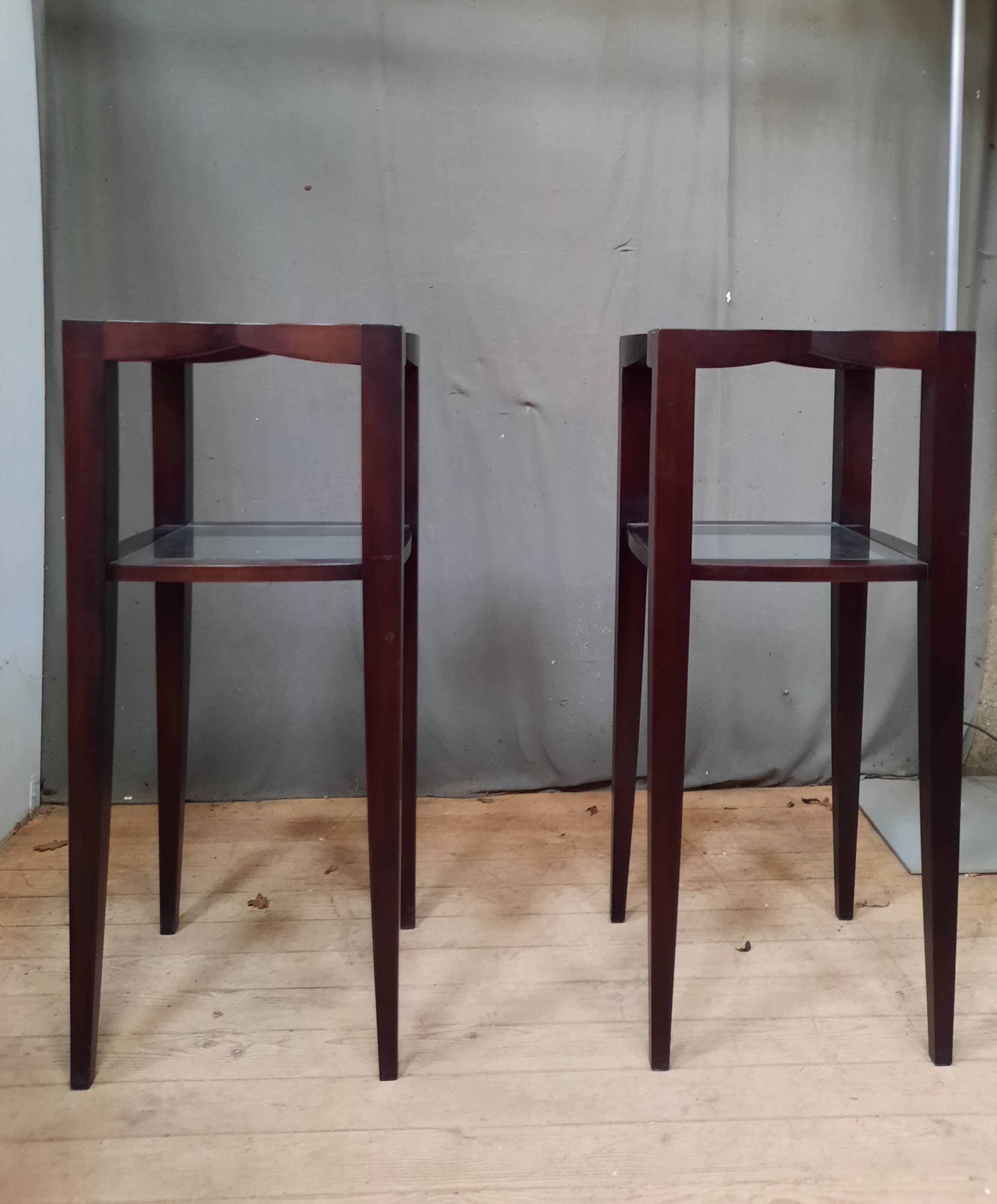 Pair of varnished wood selettes