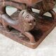 Siège africain monoxyle en bois sculpté