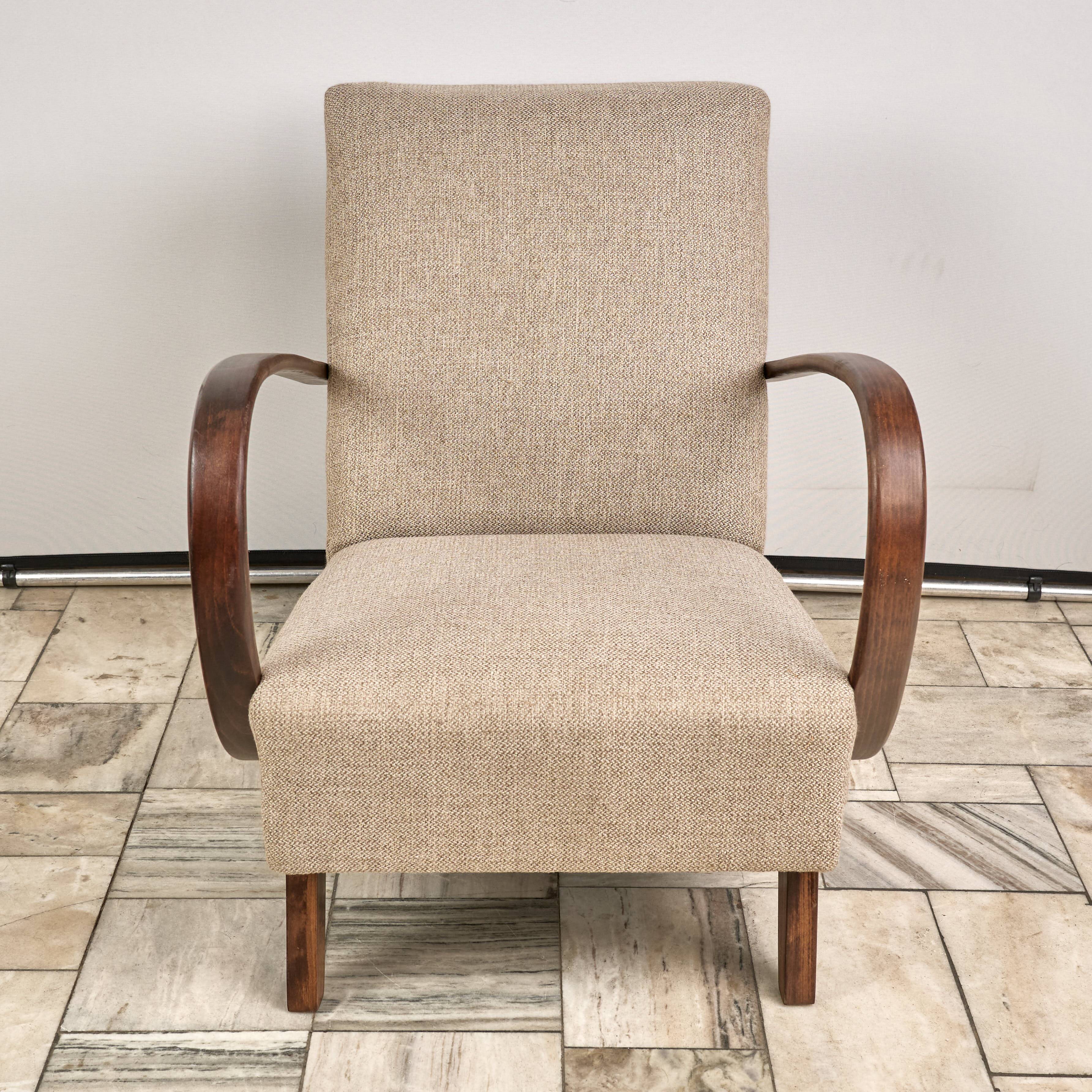 H 410 Armchair designed by Jindrich Halabala, 1940s, Czechoslovakia