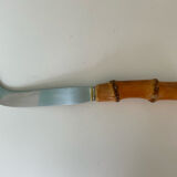 Cheese knife