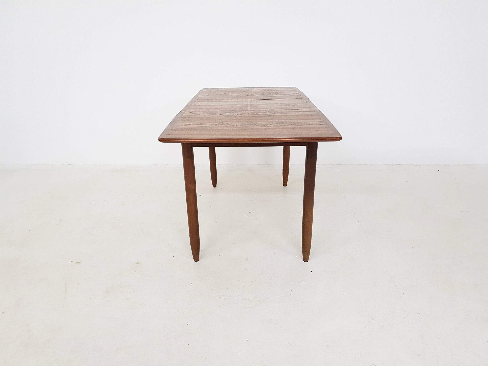 Mid-century teak extendable dining table, Netherlands 1950's