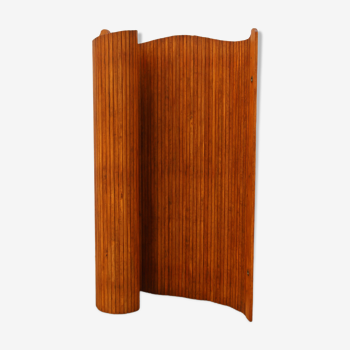 Baumann modular screen in wooden slats
