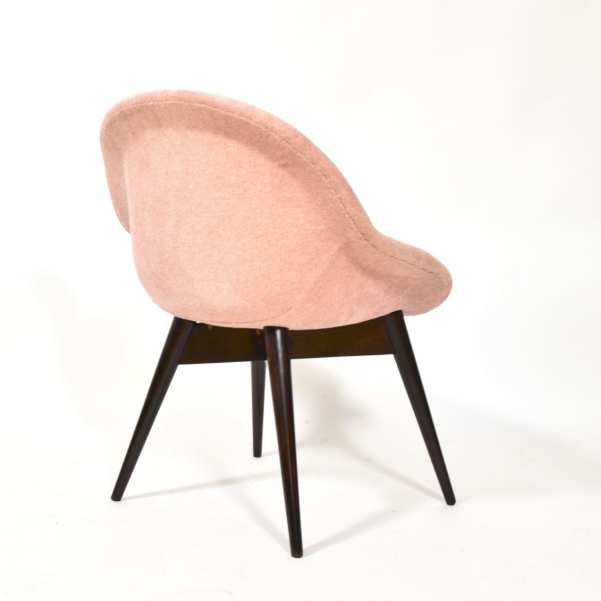 Vintage shlee chair in light pink