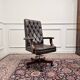 Chaise de bureau Chesterfield anglaise en cuir bordeaux